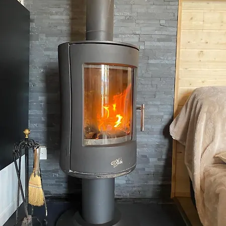 Chaleureux Et Fonctionnel Apartman